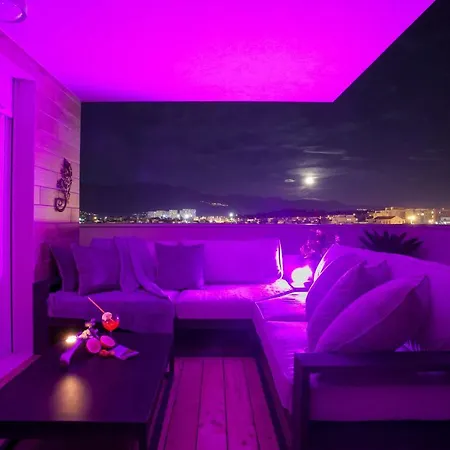 Tito's Smart Design Apartment Split